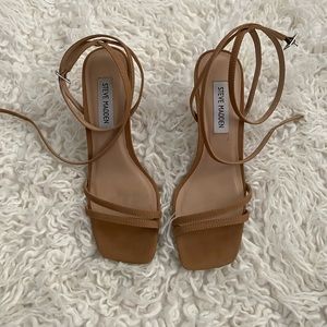 Steve Madden Tan Heels